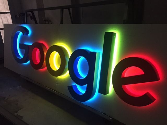Channel Letters vs LED Light Boxes – Which Sign Lasts Longer?