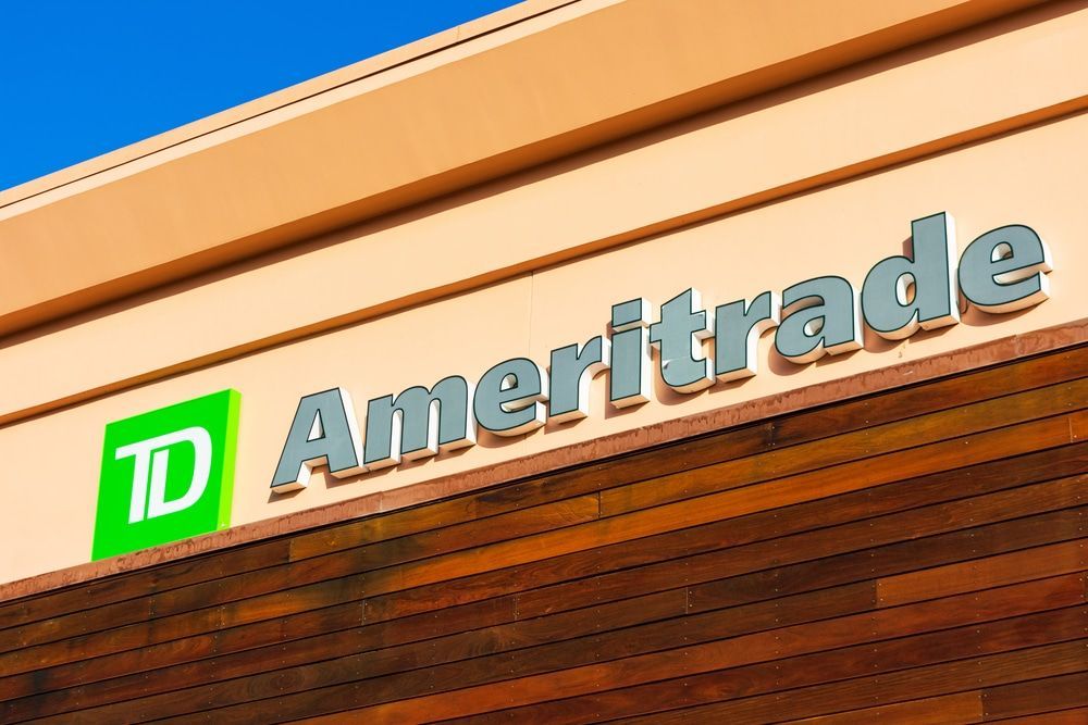How Long Does It Take to Design, Permit, and Install a Commercial Sign?