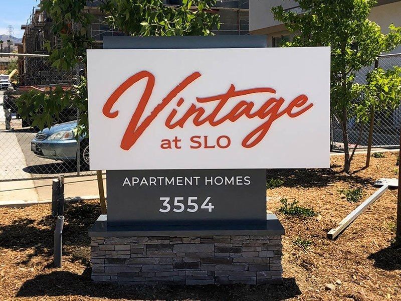 Why Business Signage Matters More Than Ever in 2025