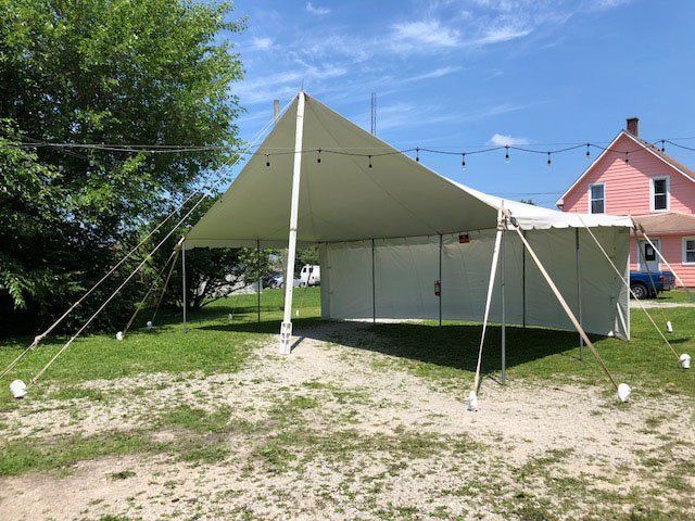 Simple Tent For Rent — Indianapolis, IN — Montgomery Tent & Awning Co., Inc.