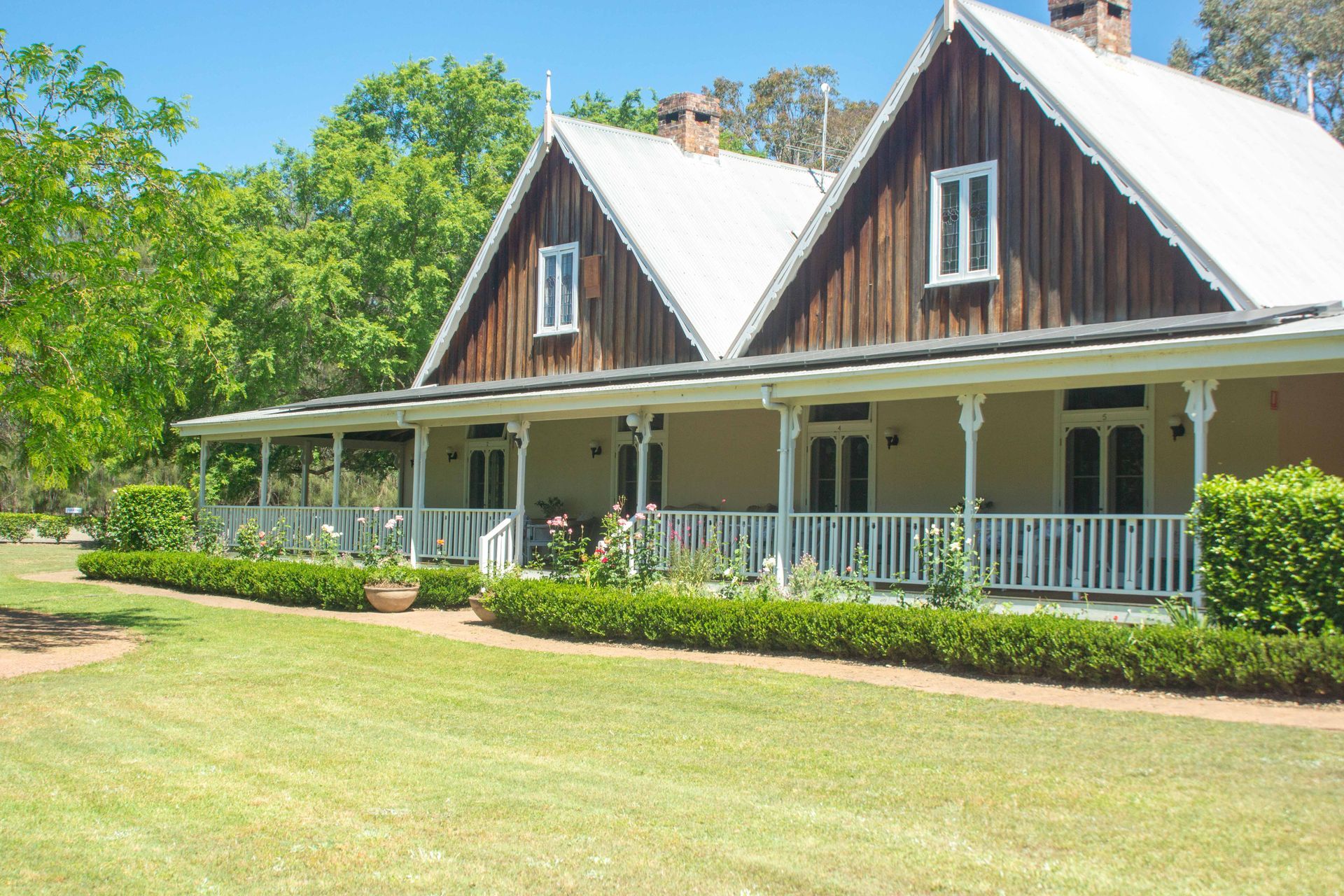 Guesthouse verandah and grounds.
