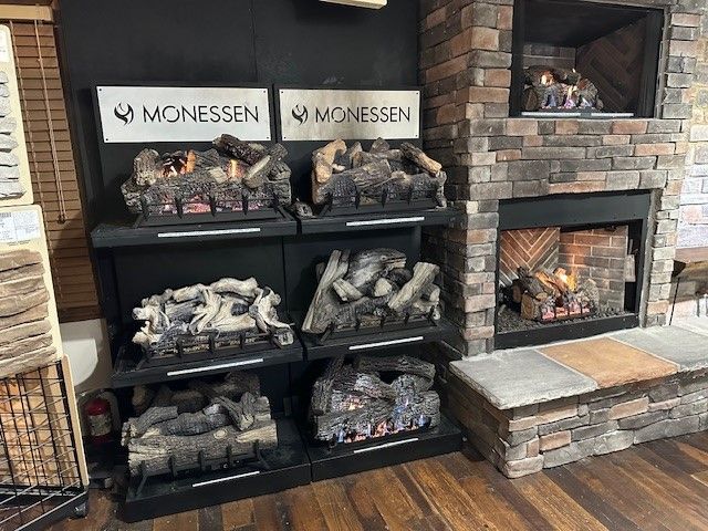 A Fireplace In The Middle Of The Room | Knoxville, TN | Archie's