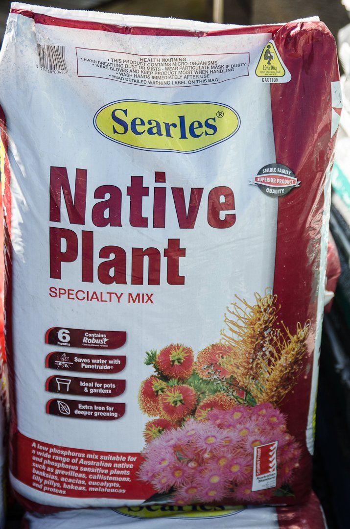 A bag of Searles native plant specialty mix.