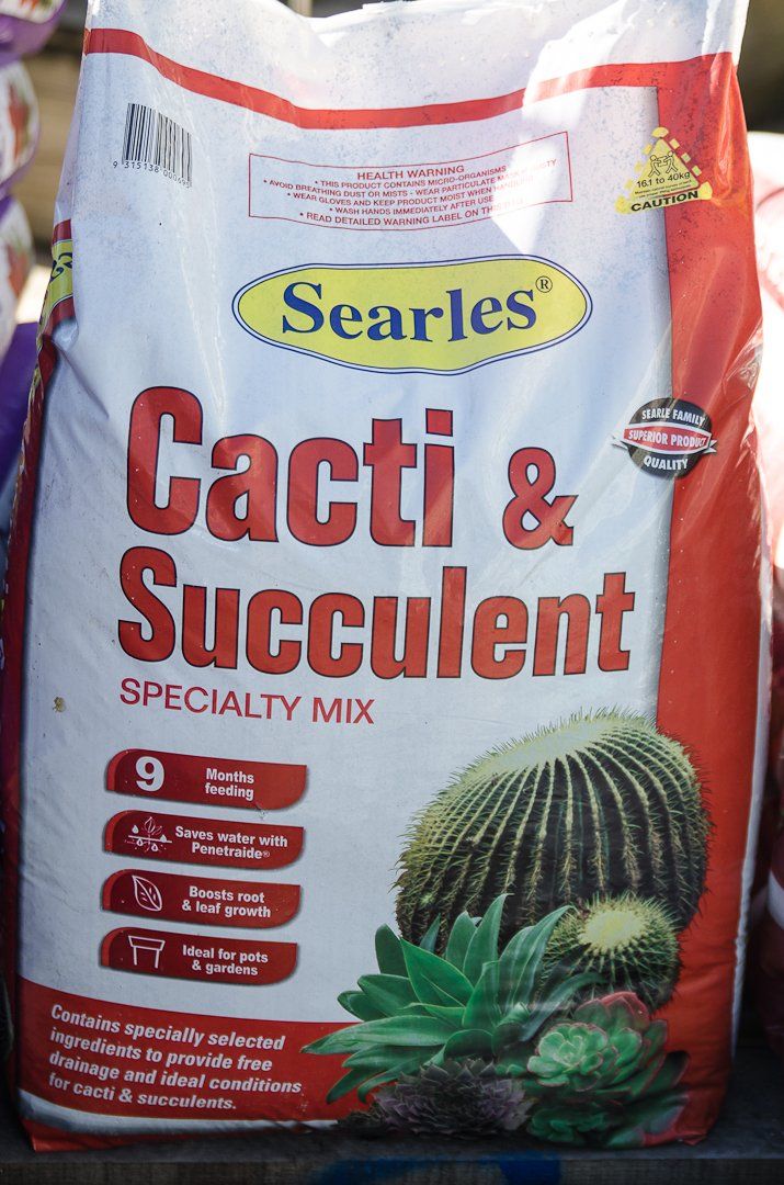A bag of Searles cacti and succulent specialty mix.