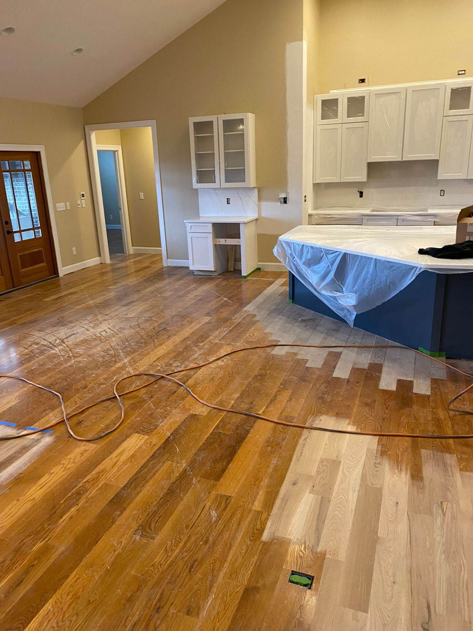 Shiny Hardwood Floor | Lexington, KY | Hometown Hardwood LLC