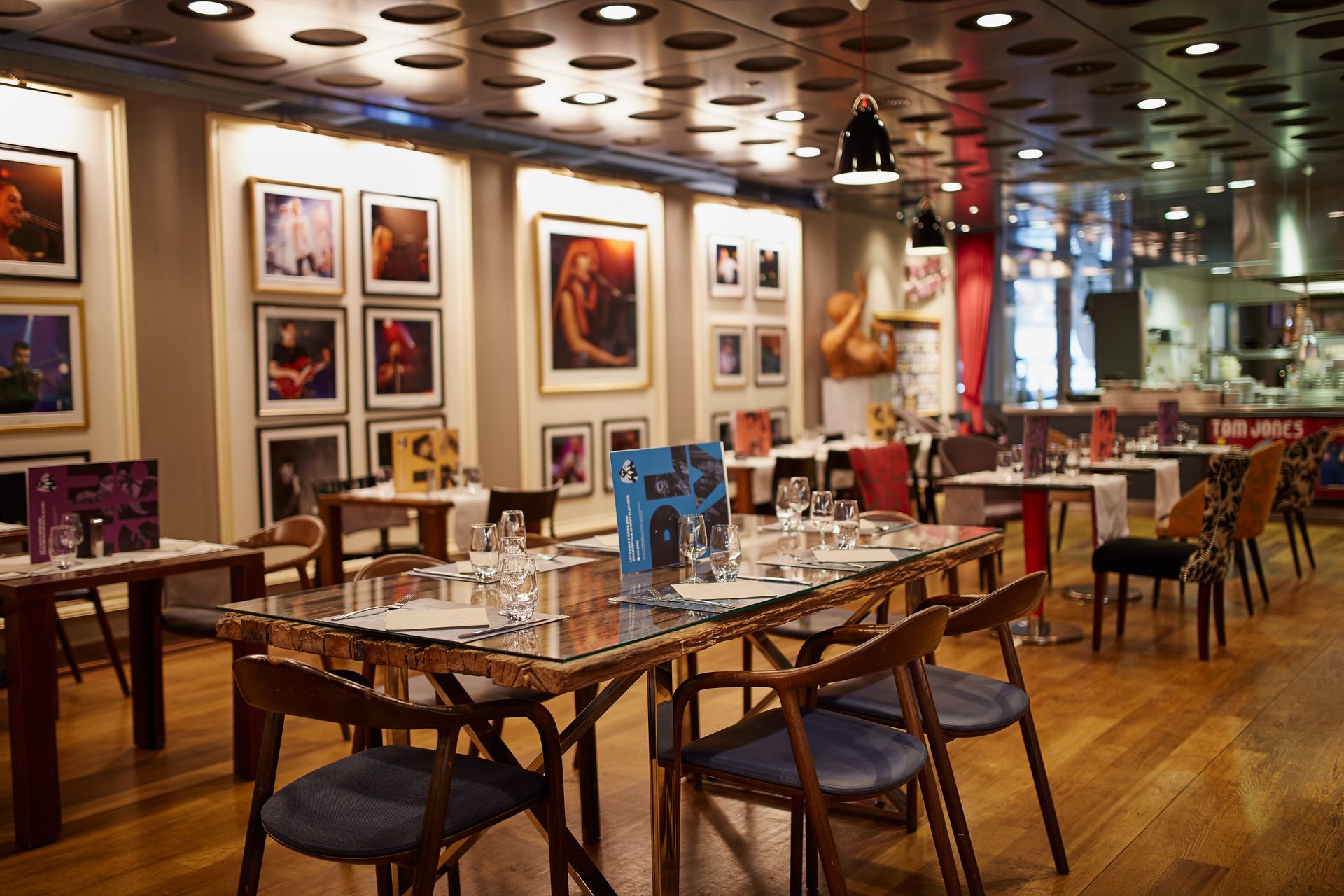 meilleur restaurant Montreux Jazz Café Genève Aéroport