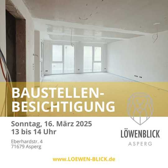 In der Mitte des Wohnzimmers befindet sich ein Kamin.
