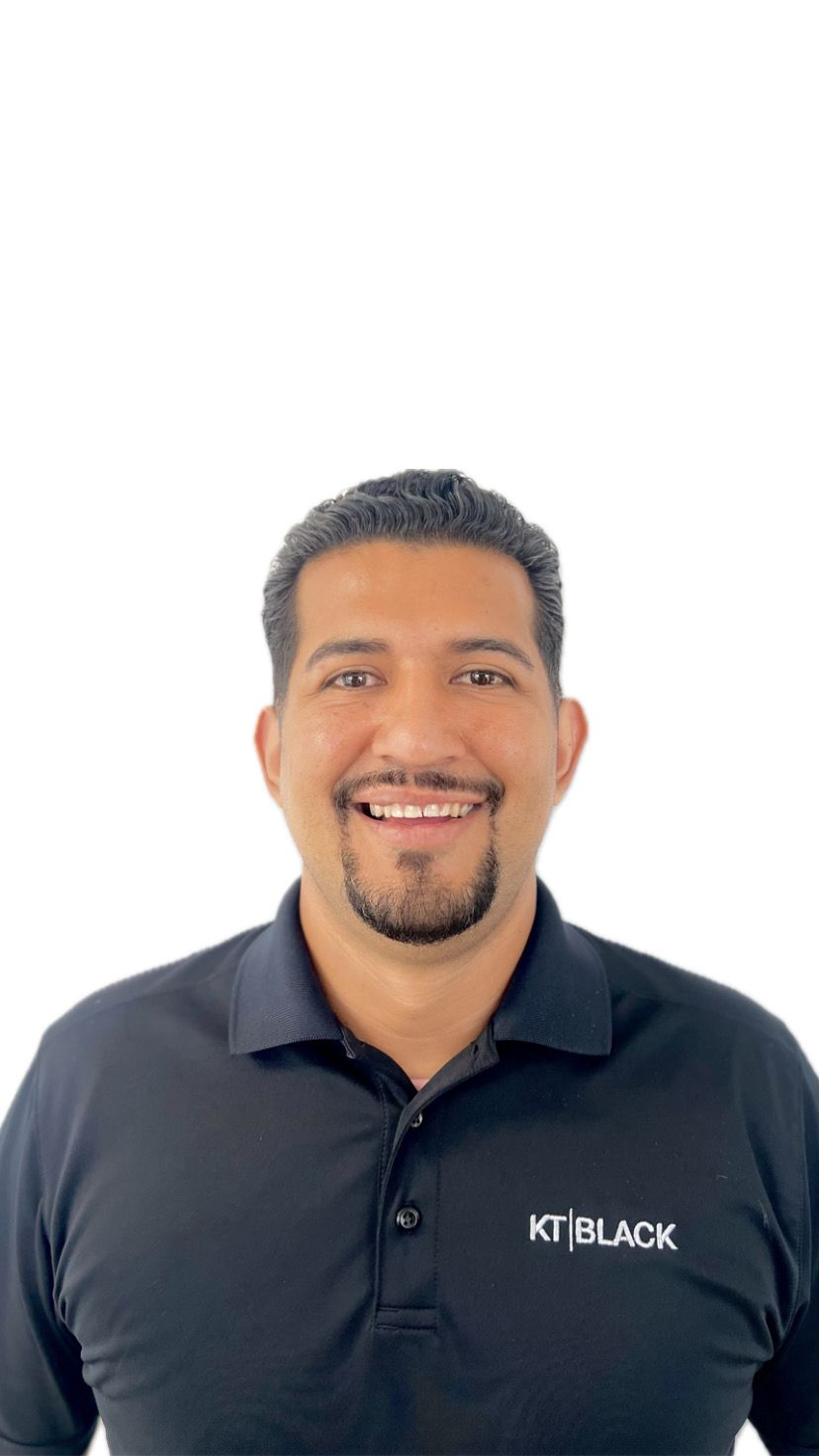 Alonso Hermosillo KT BLACK Ejecutivo de Desarrollo de Negocios