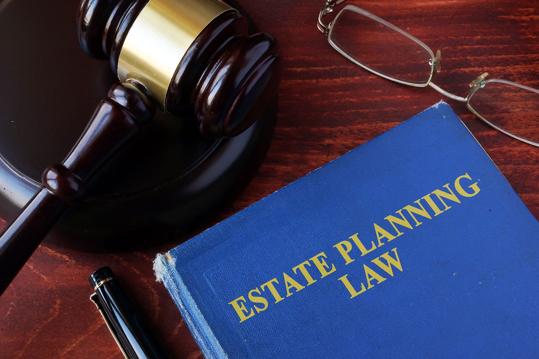 book title estate planning law gavel
