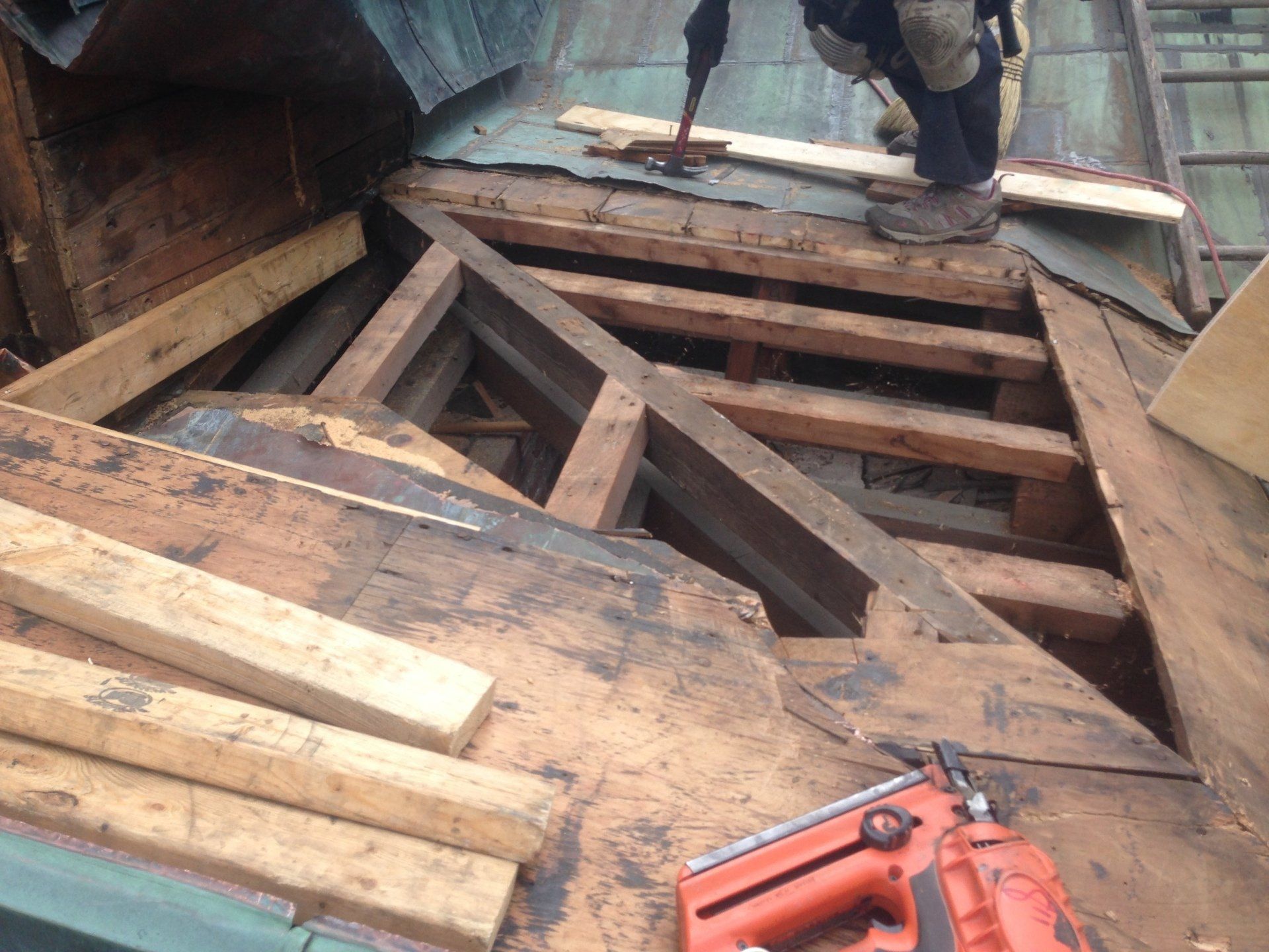 Vermont Roofing under construction