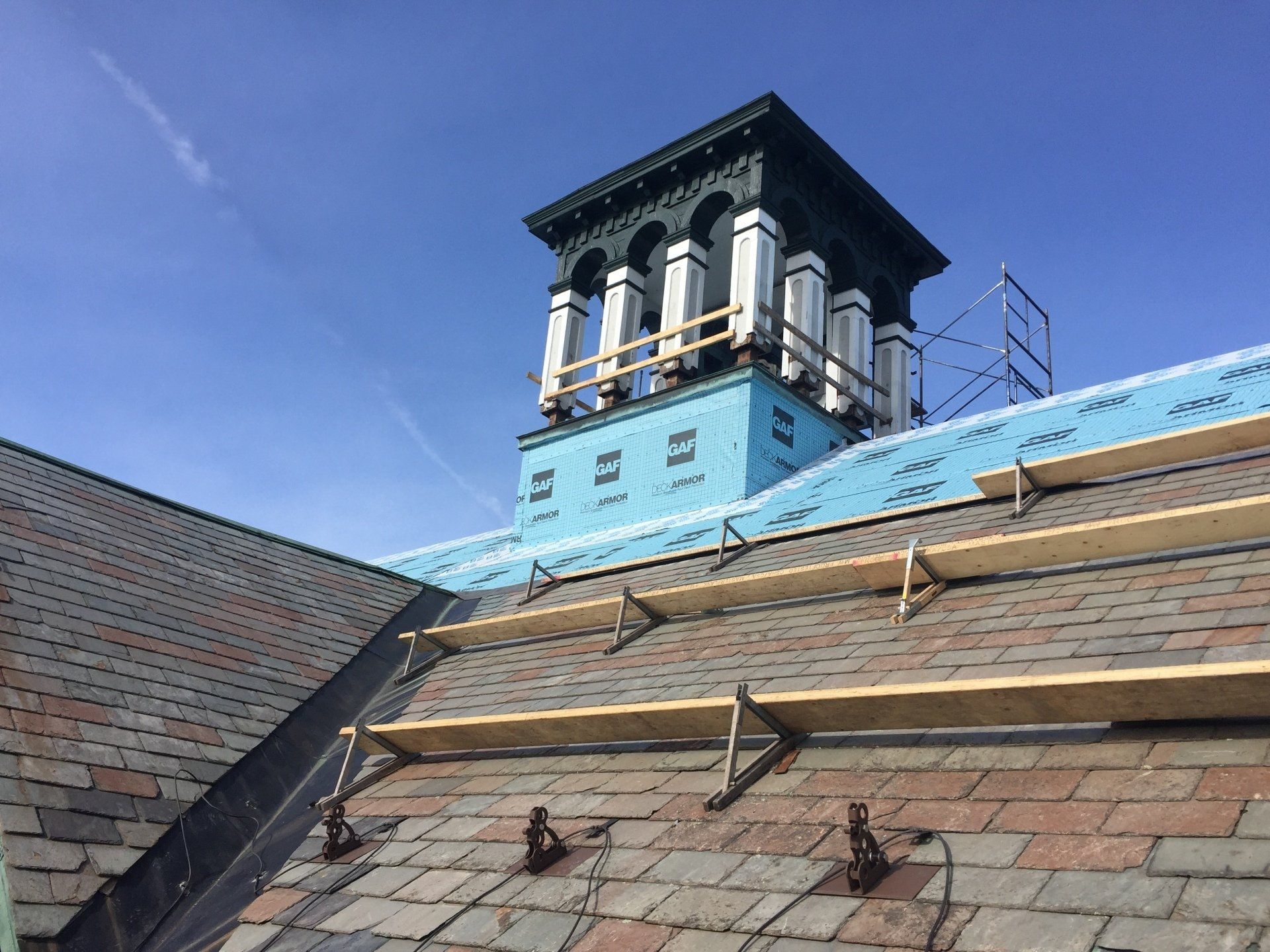 Rodd Roofing preparing the bell tower of the courthouse for a slate roof