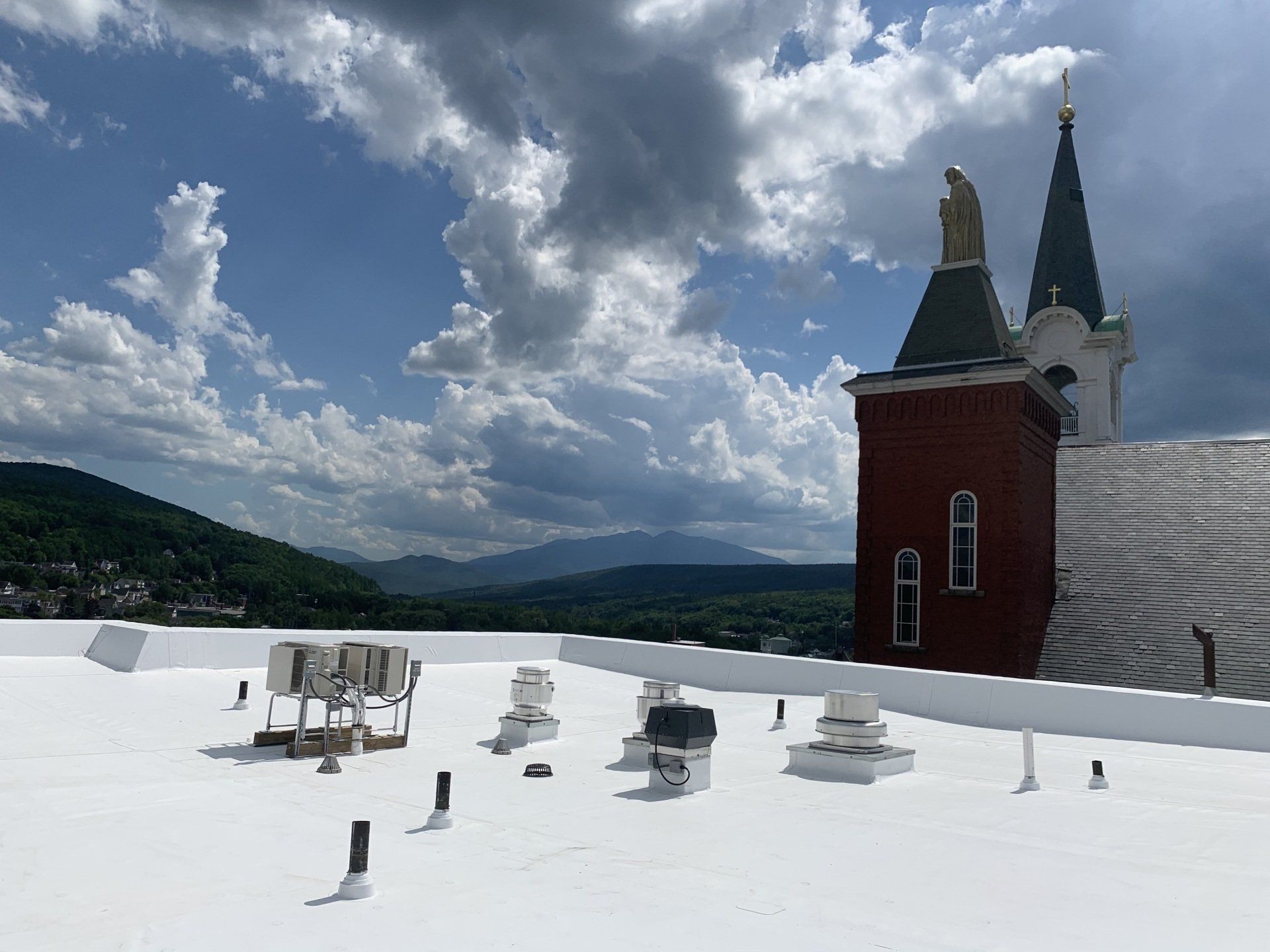 New single-ply roof on a commercial building in VT
