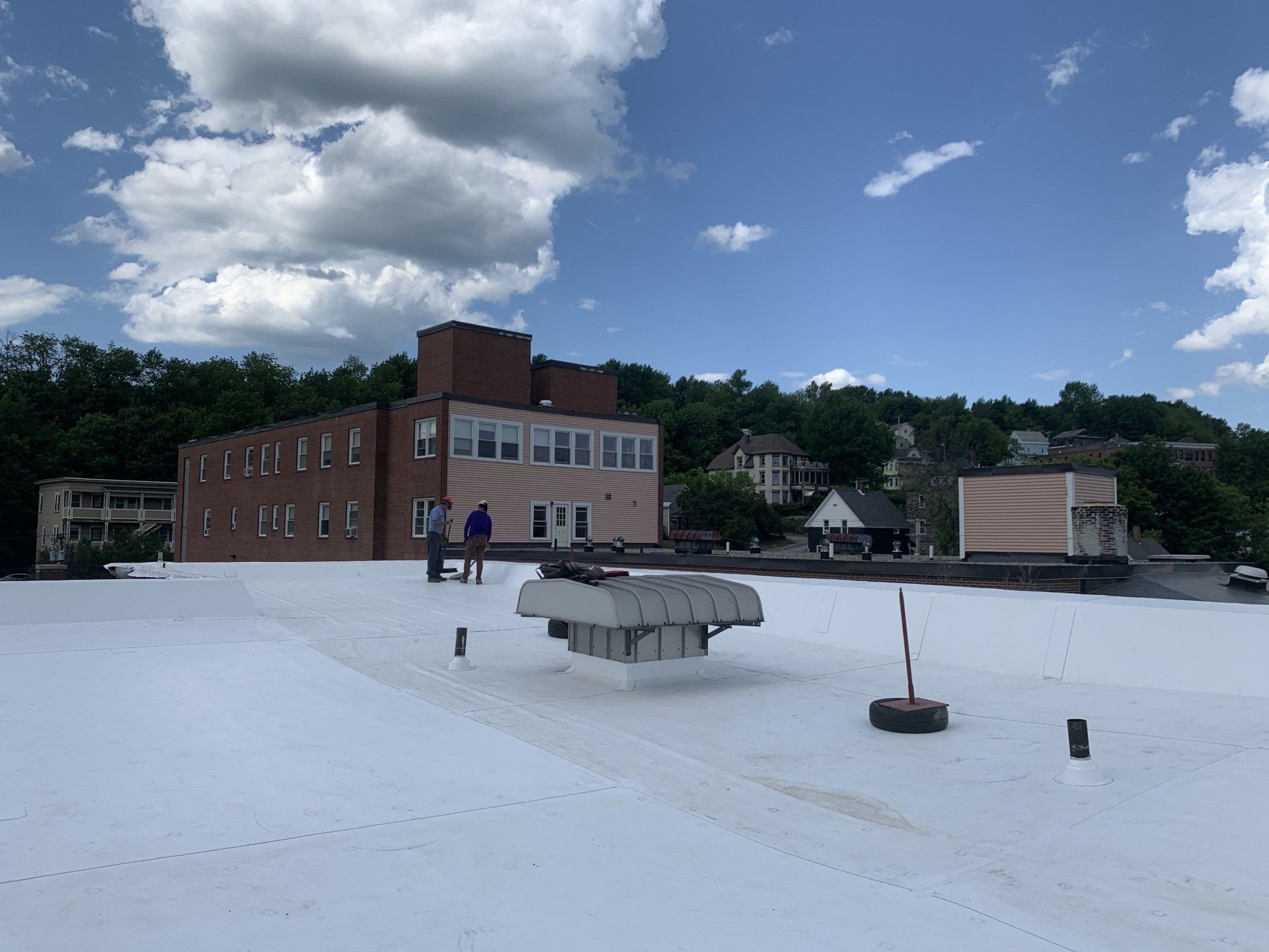 A commercial flat roof installed by Rodd Roofing in Vermont