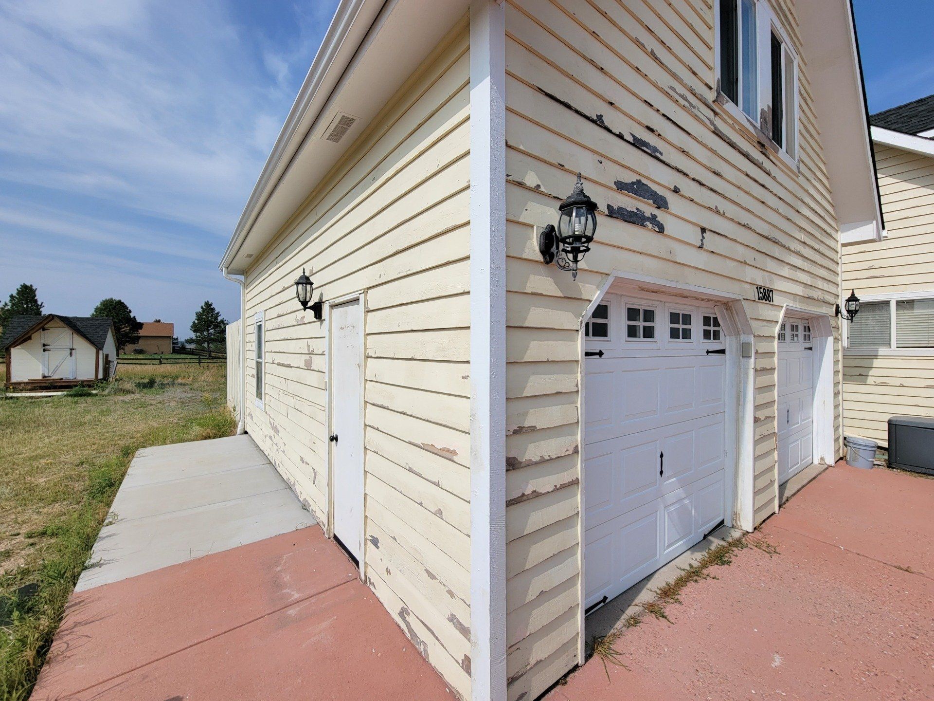 House in Colorado Springs Exterior Paint Inspection