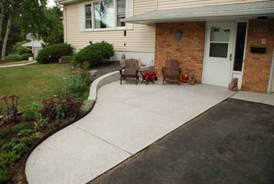 Entry Patio with Retaining Wall