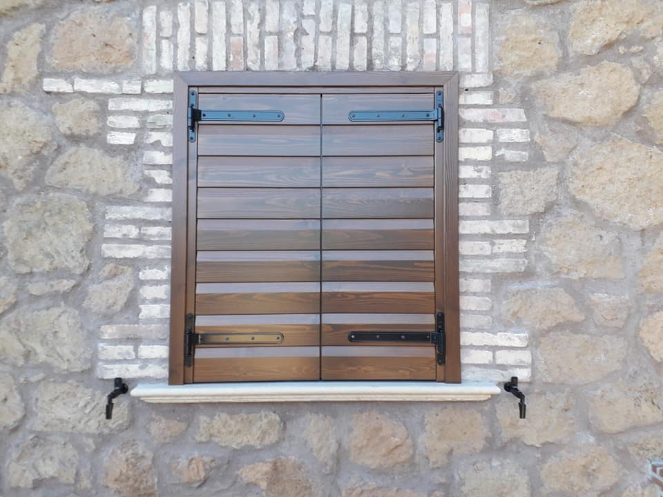 Restauro mobili antichi