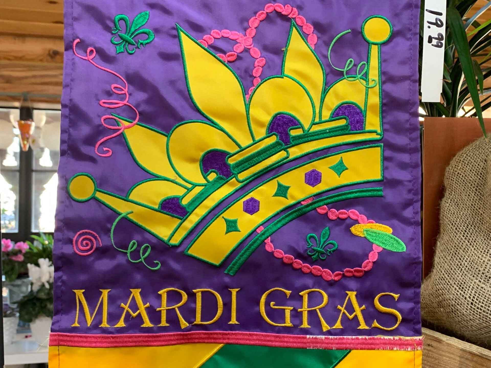 Angel Statue in Garden — Shreveport, LA — Lex Plant Farm