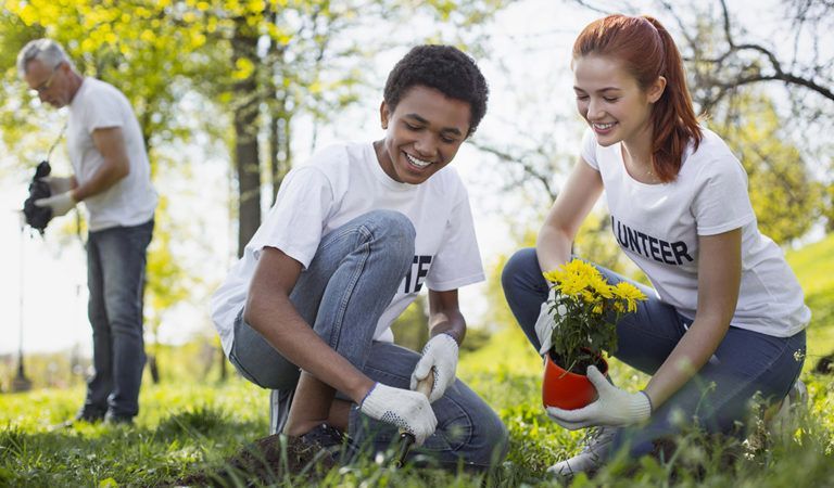 Can You Volunteer if You’re Under 18