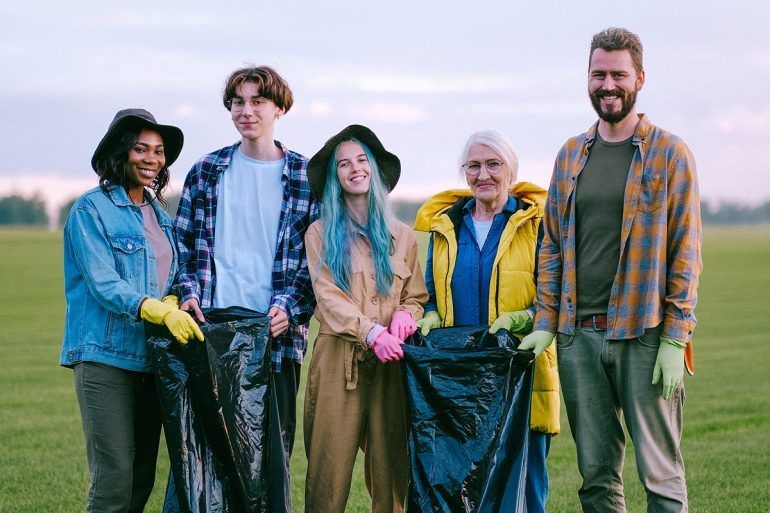 Can You Volunteer as a Family or Group?