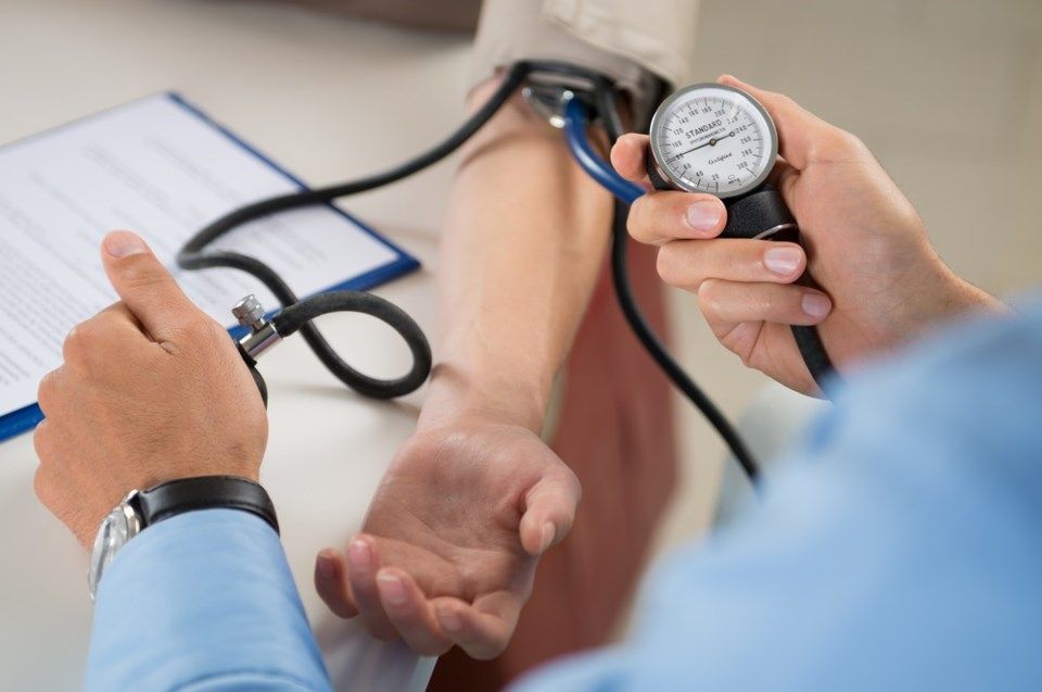 Is It Safe for Volunteers to Take Blood Pressure Without Formal Training?