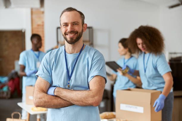 What Employers Need to Know About Volunteering While Employed