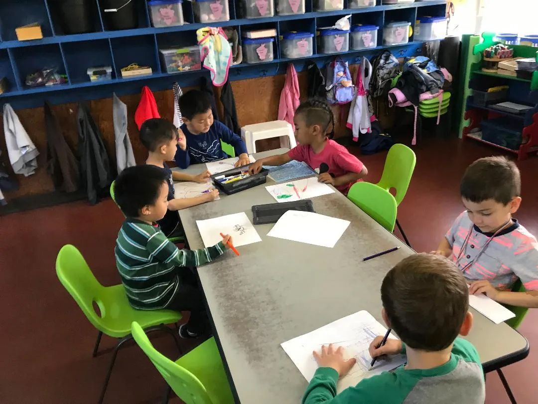 Drawing Activity — Sacramento, CA — Tot Town Child Development Center, Inc.