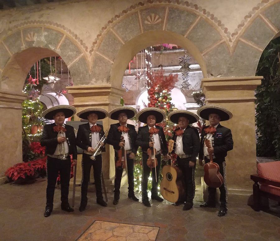 MARIACHI LOS CHARROS OAXAQUEÑOS