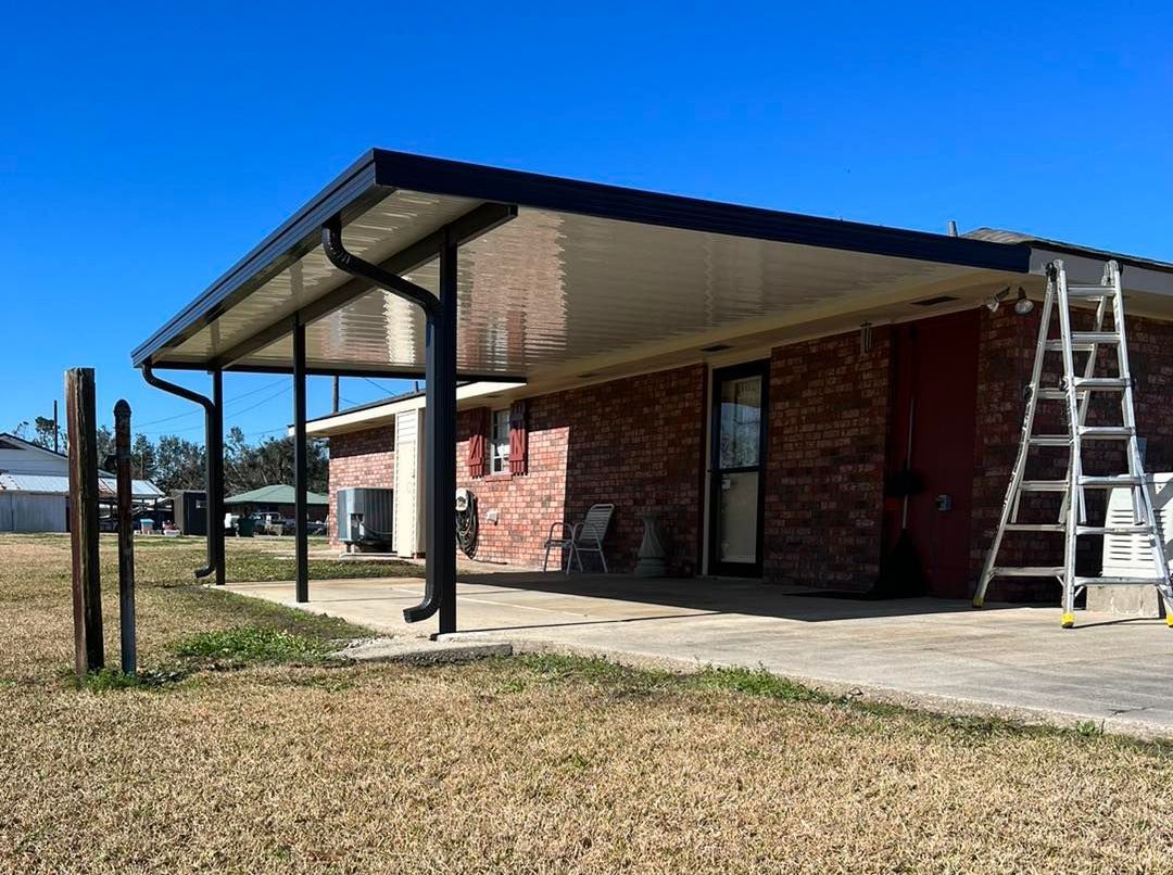 Thompson Construction Seamless Gutters, LLC - Carport with Seamless Gutters