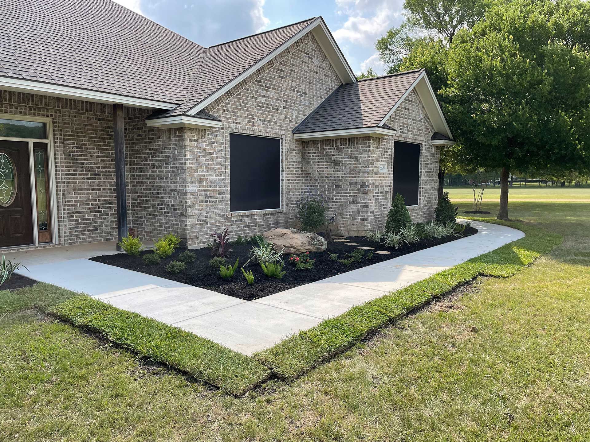 Landscaping & Lawn Care 18