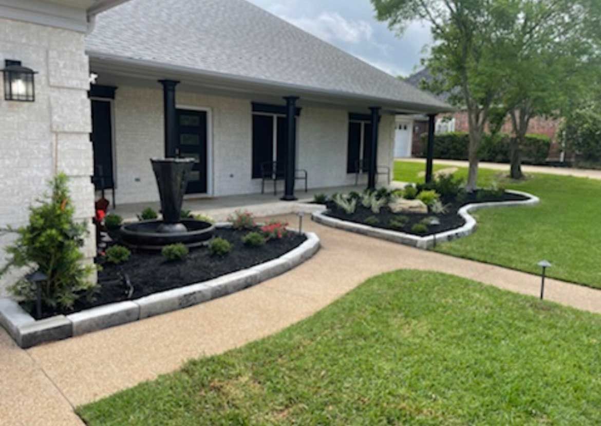 Landscaping & Lawn Care 7