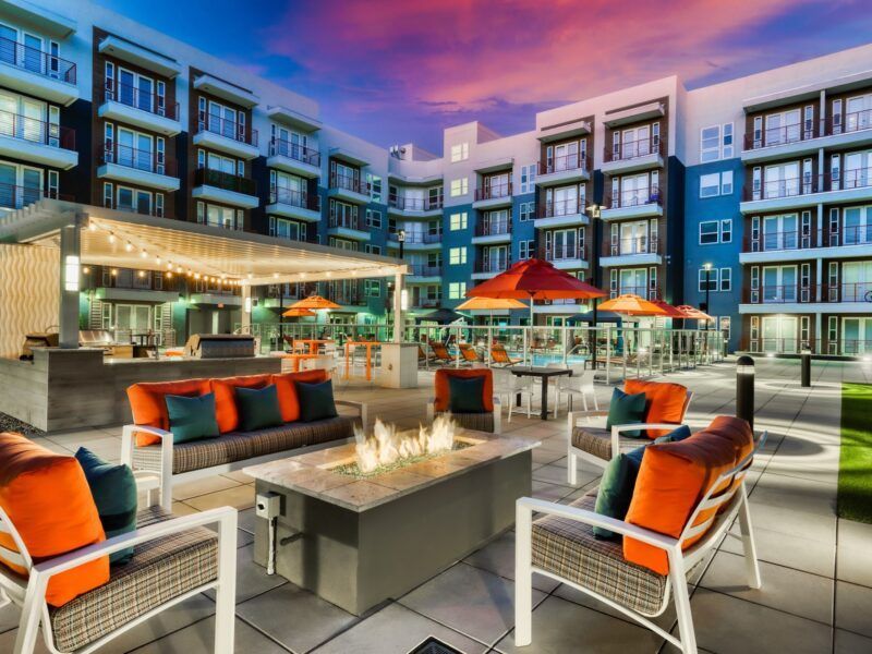 There is a fire pit in the middle of the courtyard.