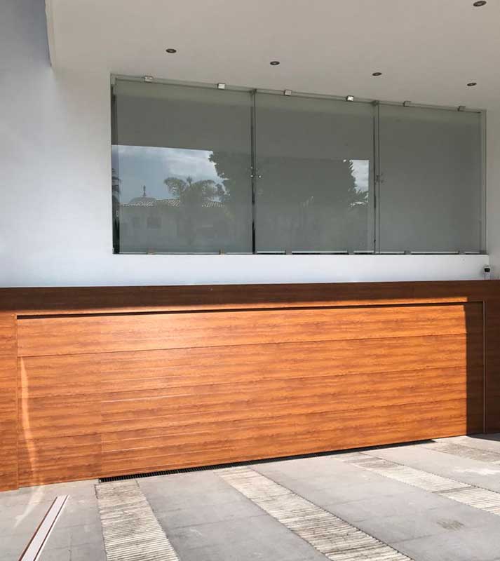 INGENIERÍA APLICADA PUERTAS AUTOMÁTICAS