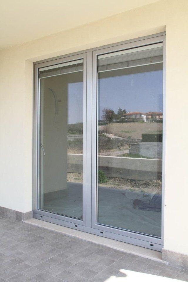 finestre in alluminio bianco