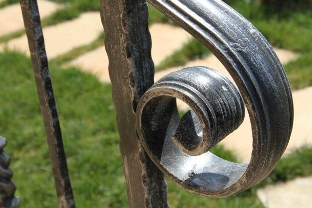 cancelli in ferro battuto