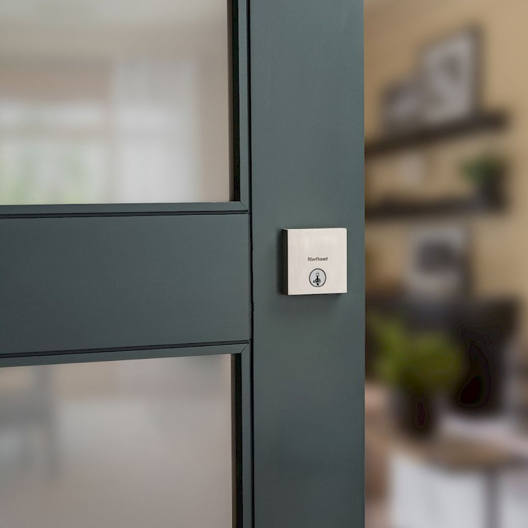 CERROJO DOWNTOWN NÍQUEL SATINADO KWIKSET