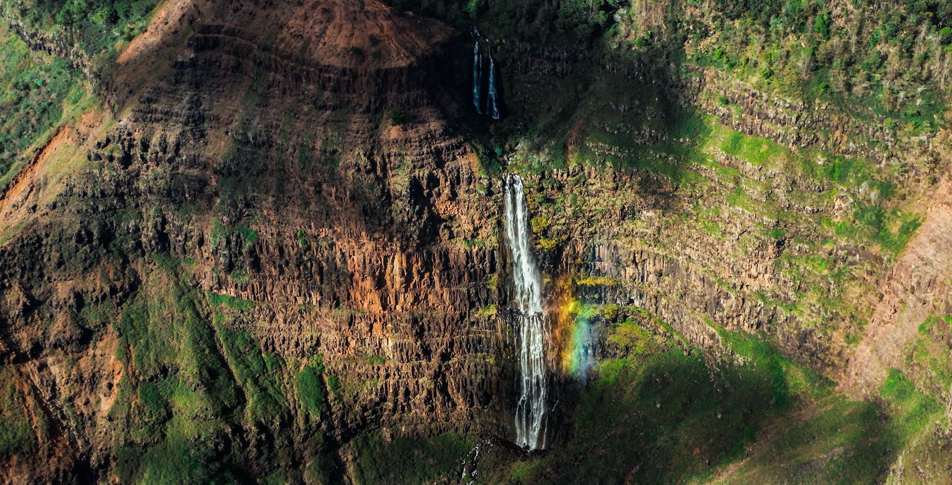waterfall in hawaii