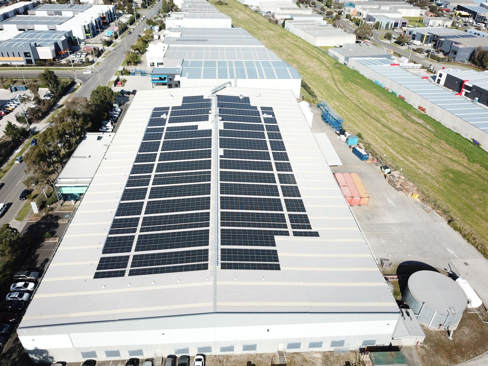 aerial view of 660kw solar pv system vic