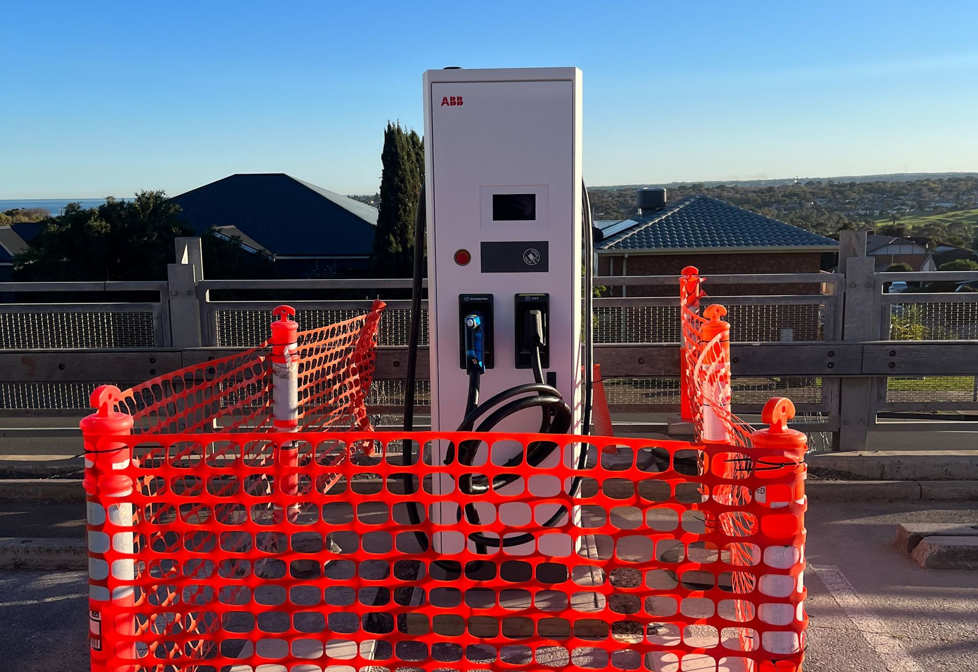 qualityenergy ev charger abb moana heights shopping centre close up