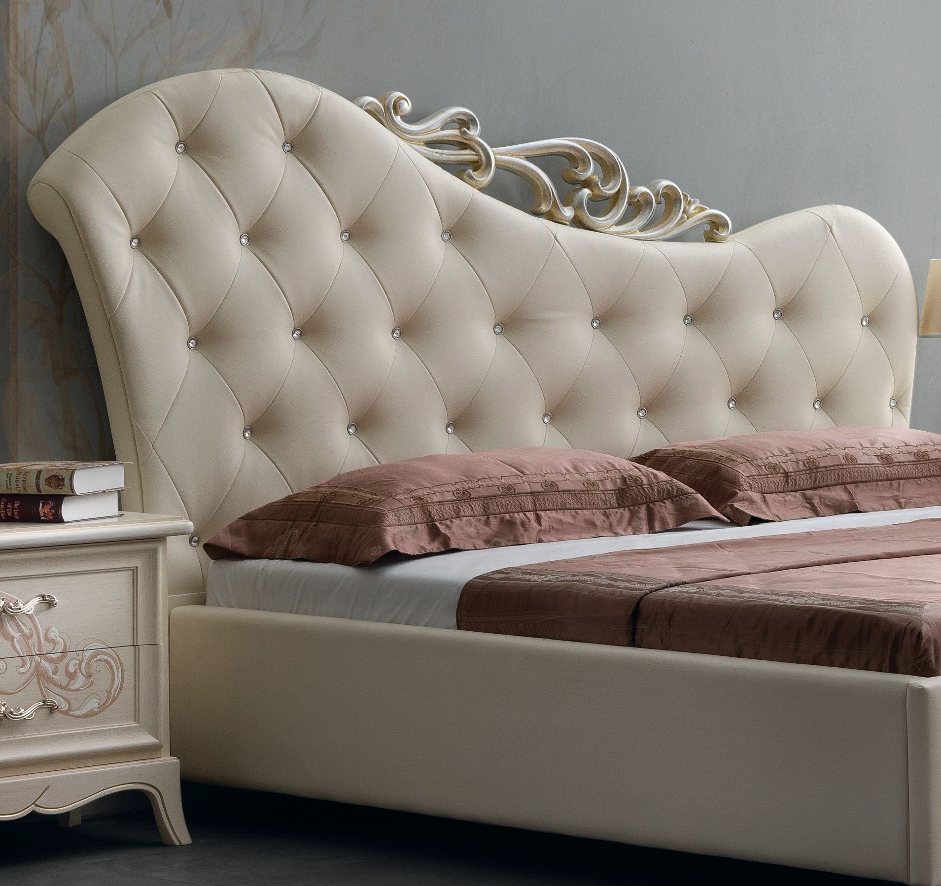 cassettiera elegante