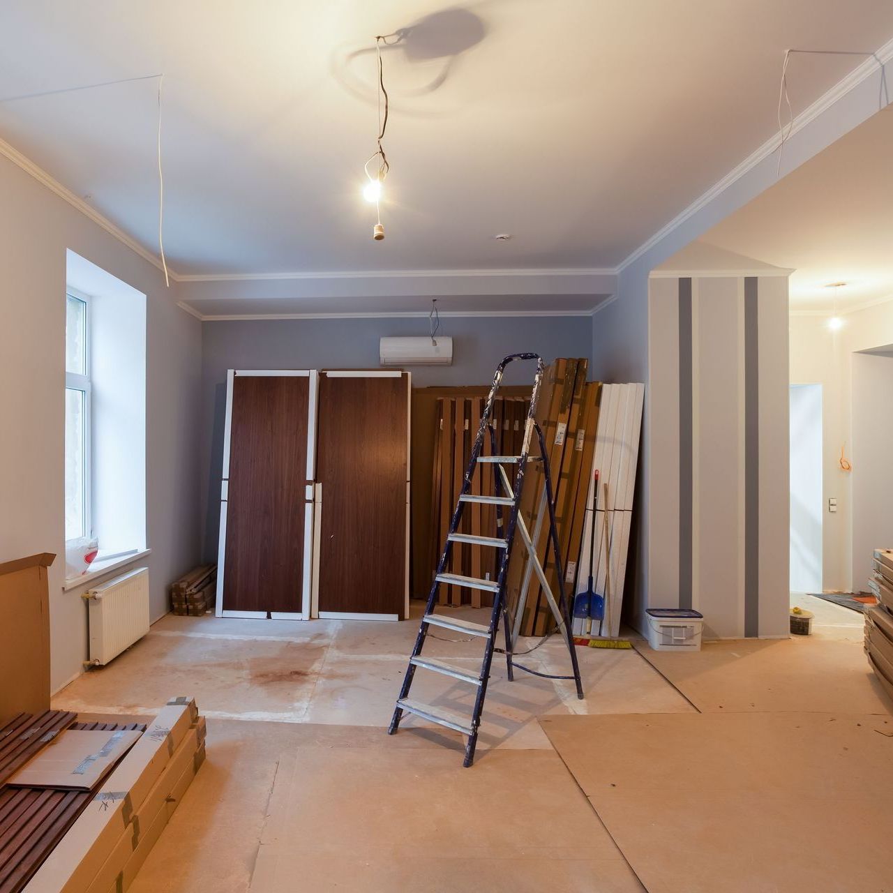 Painting the ceiling of a room 