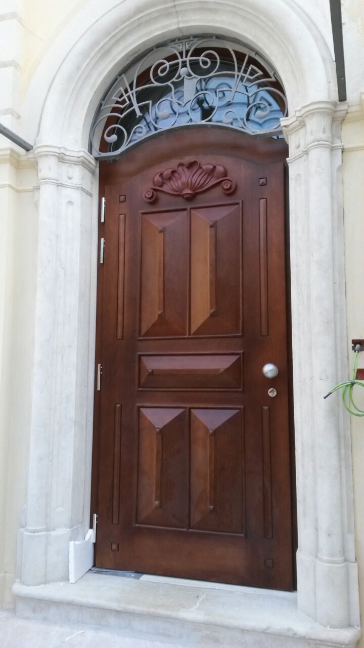 portoncino  alluminio