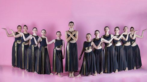 Contemporary students— Dance in North Mackay, QLD