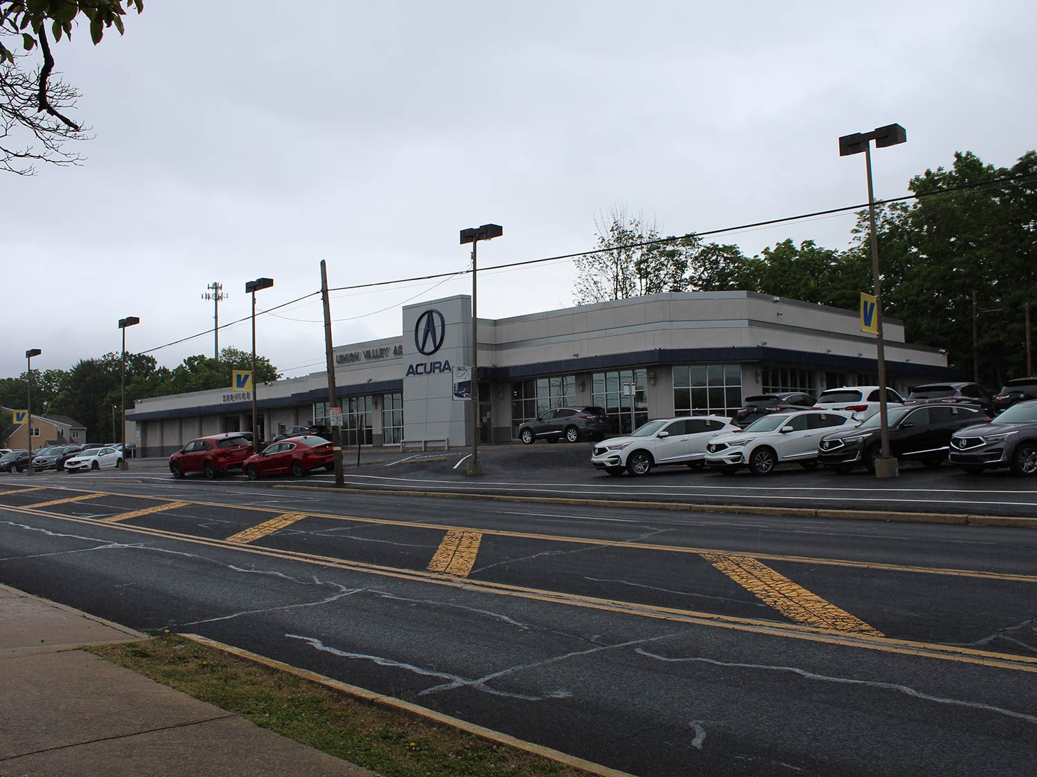 Acura Store and Parking Lot — Lehigh Valley, PA — Valley Builders LLC