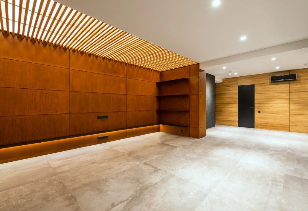 Derbyshire Tiling Specialists commercial tiling for a business in Derby