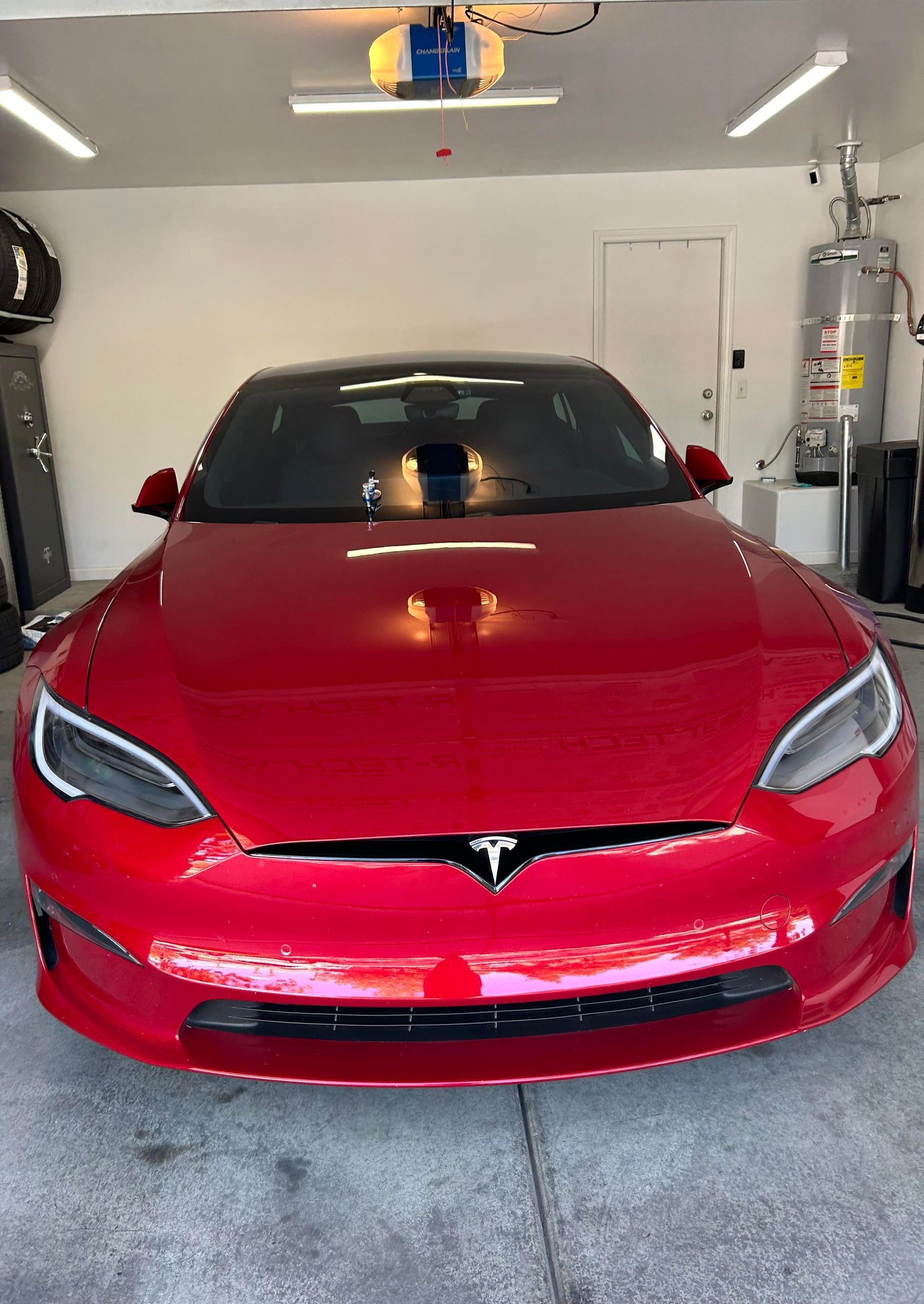 Tesla windshield replacement in Las Vegas, NV