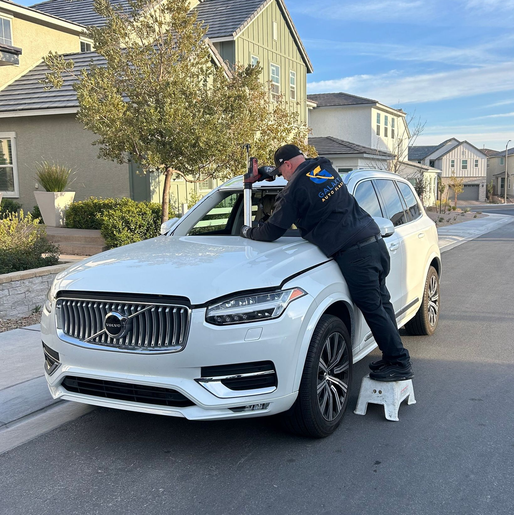 Volvo windshield replacement & calibration in Las Vegas, NV