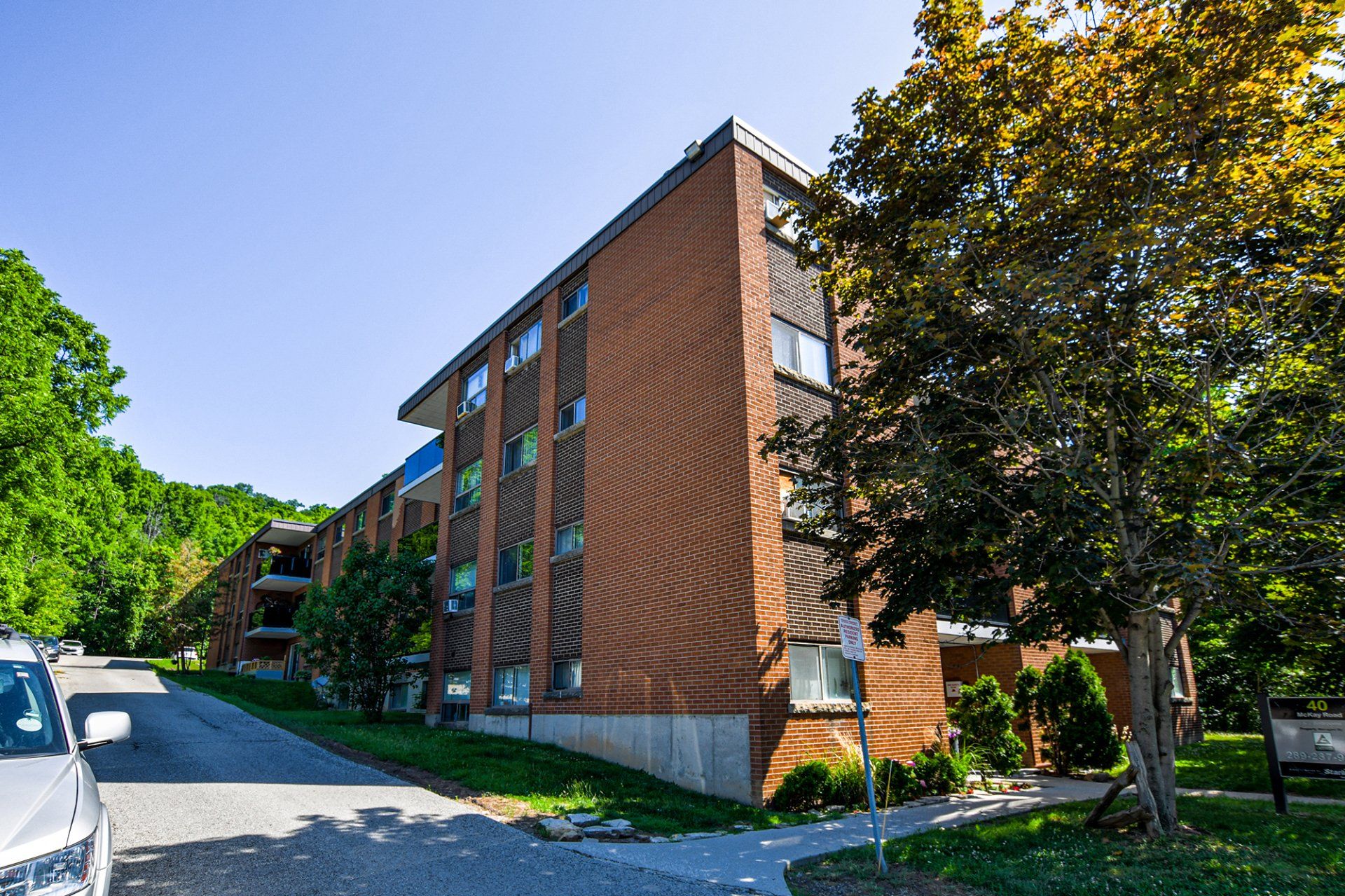 Dundas Apartments for Rent