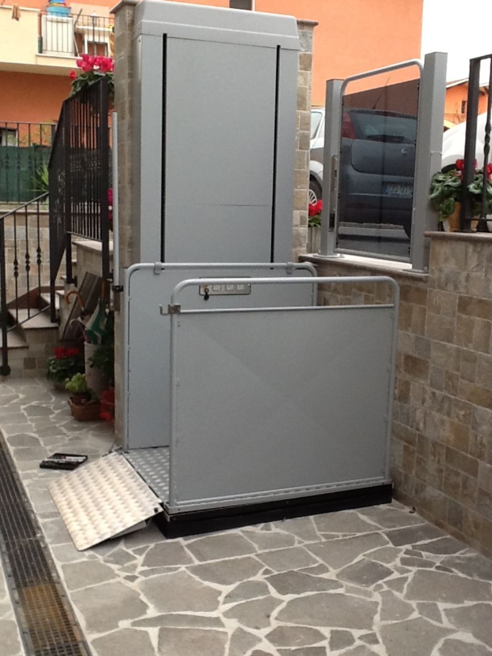 installazione ascensori e montacarichi