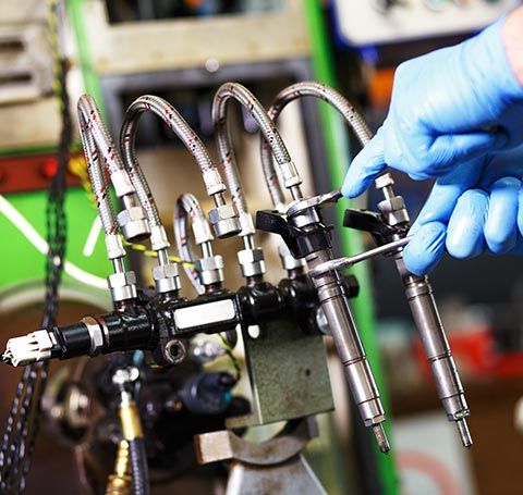 Mechanic Testing the Diesel Injector | Callahan, FL | Diesel PowerHouse