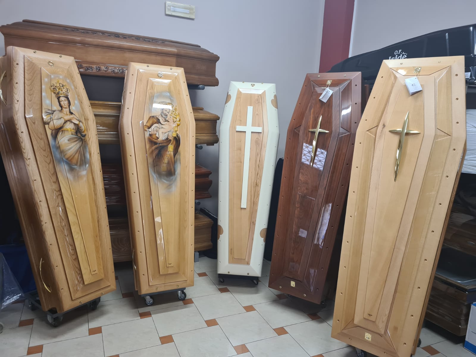 iside onoranze funebri